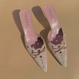 Vintage Iconic Prada suede metal eyelets & bow kitten heels